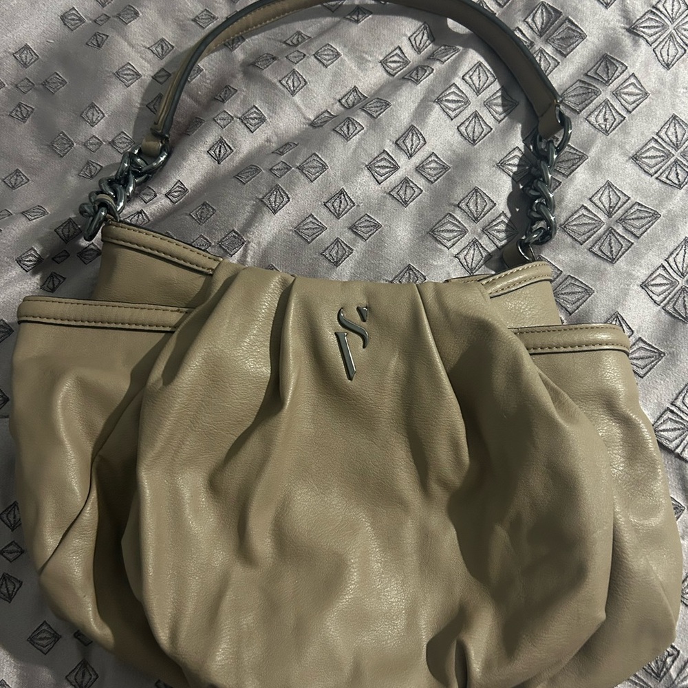 Simply Vera Vera Wang Beige and Black Handbag